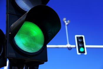 交通信号“绿波带”，城市交通迈向智能化的第一步